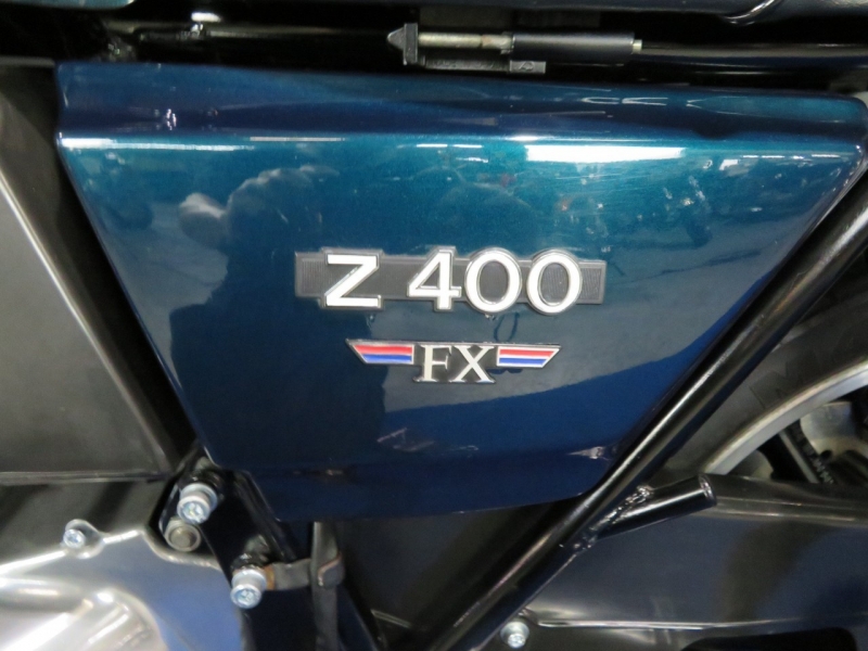 カワサキ KZ550 トリプルディスク 外装ニューペイント FX仕様 23