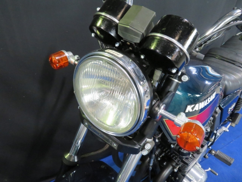 カワサキ KZ550 トリプルディスク 外装ニューペイント FX仕様 15