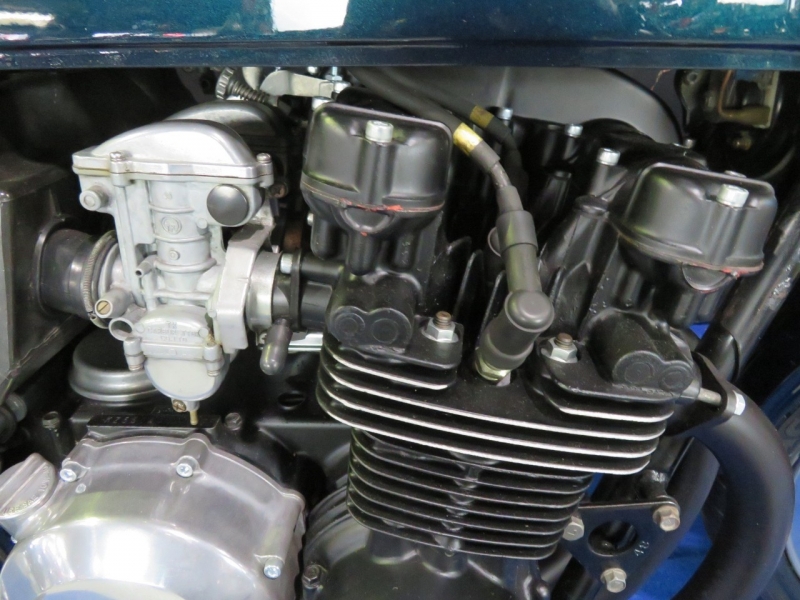 カワサキ KZ550 トリプルディスク 外装ニューペイント FX仕様 7
