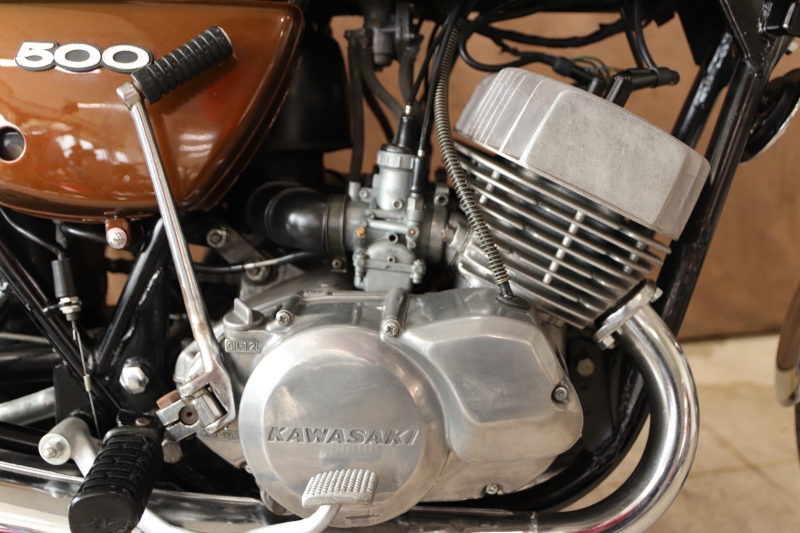 gnier Svarende til Turbine 絶版車 旧車 バイク ウエマツ UEMATSU - 500SS(H1F) 75年式(74年7月製造)のCANDY BROWN | カワサキ  500/750トリプルシリーズ