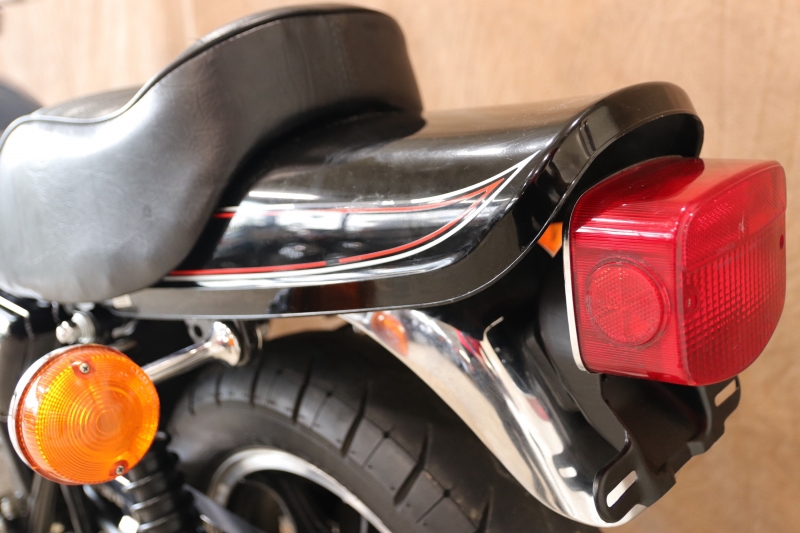 カワサキ KZ1000LTD(B4) MK-Ⅱ同エンジンのB4 14
