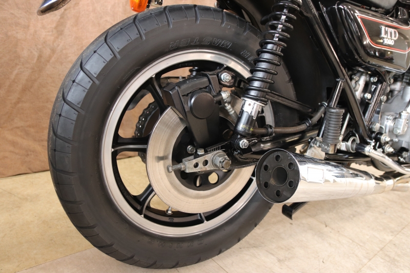 カワサキ KZ1000LTD(B4) MK-Ⅱ同エンジンのB4 7