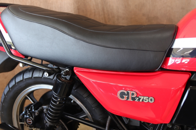 カワサキ Z750GP 輸出モデルのノーマル車 3