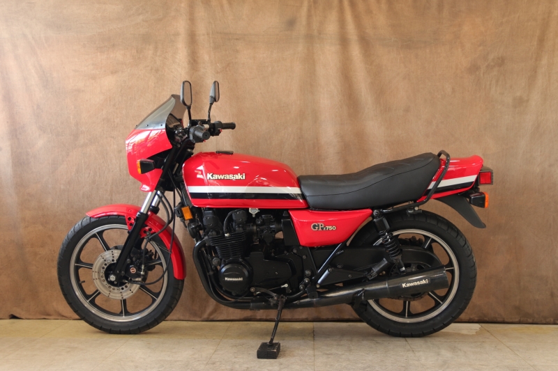カワサキ Z750GP 輸出モデルのノーマル車 11