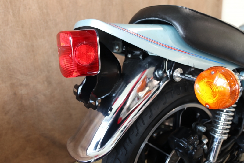 カワサキ KZ650 コンテナ入荷映像あり! METALIC STARDUST SILVER 4