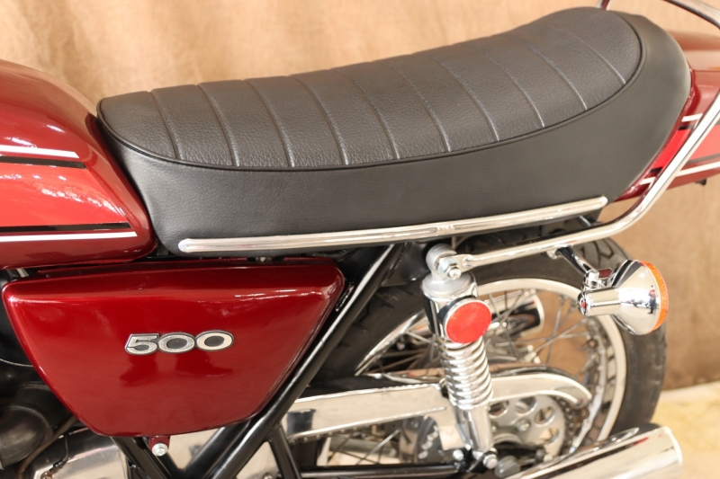 カワサキ 500SS シリーズ最終型H1F ノーマル車 13