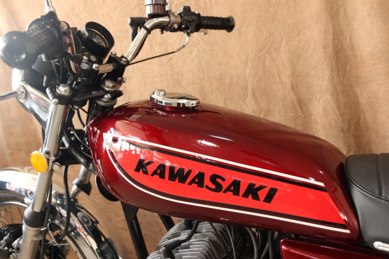 カワサキ 500SS シリーズ最終型H1F ノーマル車 12