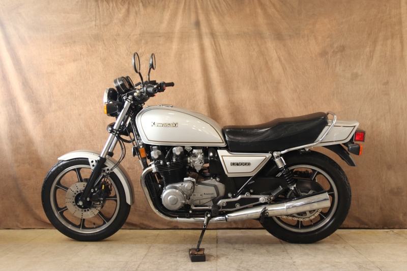 カワサキ KZ1000J(J1) GALAXY SILVER 車検:2024年5月付き 12
