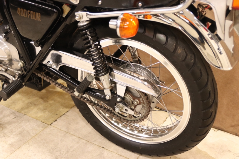 ホンダ CB400Four BLACKフォア 人気パーツ多数 17