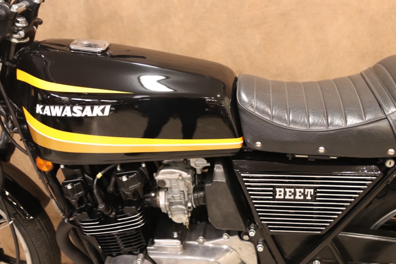 カワサキ KZ550 TIGERカラー BLACKエンジン 13