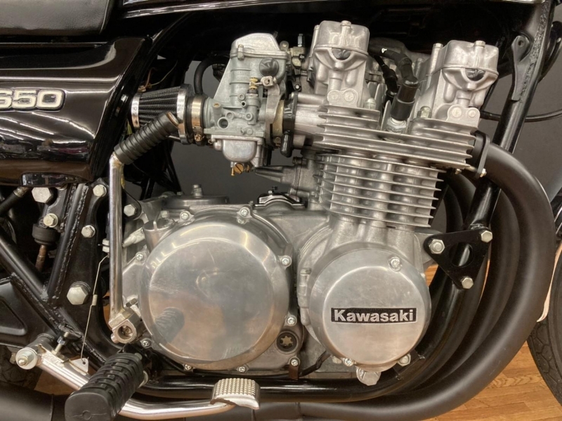 カワサキ KZ650(C1) 8