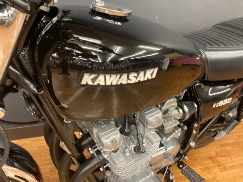 カワサキ KZ650(C1) 19