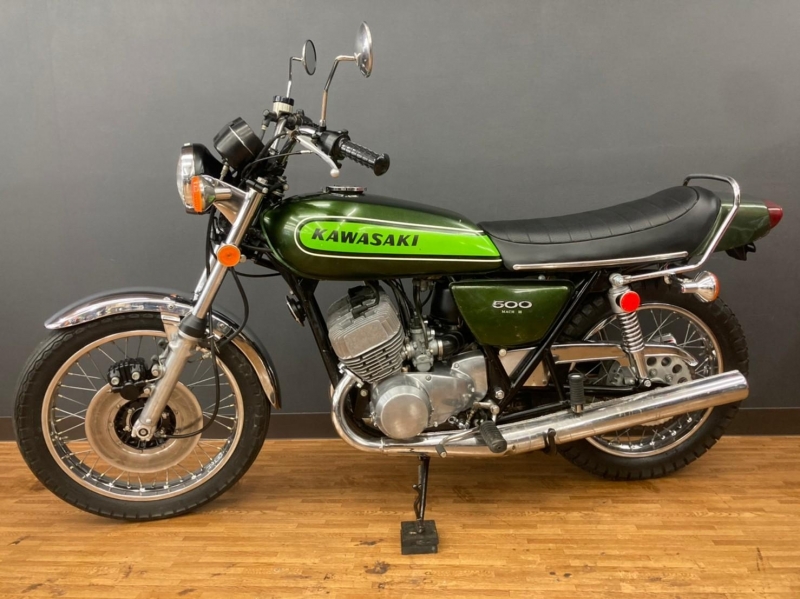 カワサキ 500SS(H1E) 純正ペイント 15