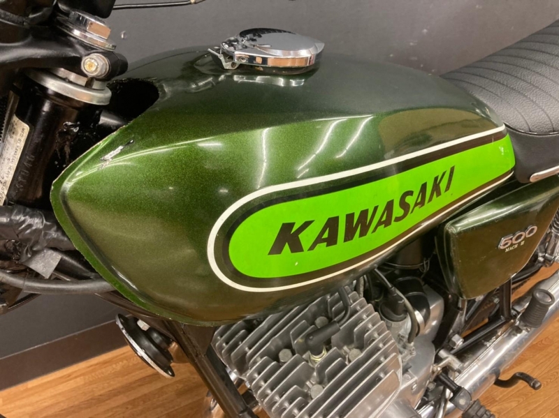 カワサキ 500SS(H1E) 純正ペイント 19