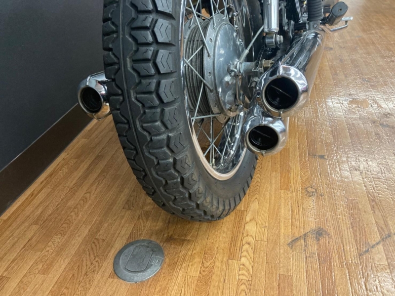 カワサキ 500SS(H1E) 純正ペイント 9