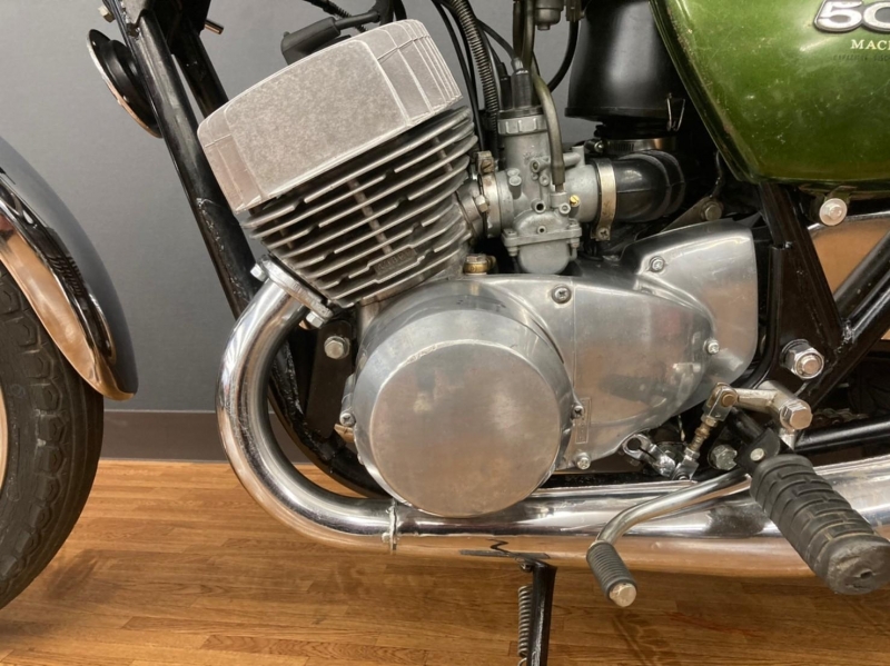 カワサキ 500SS(H1E) 純正ペイント 18