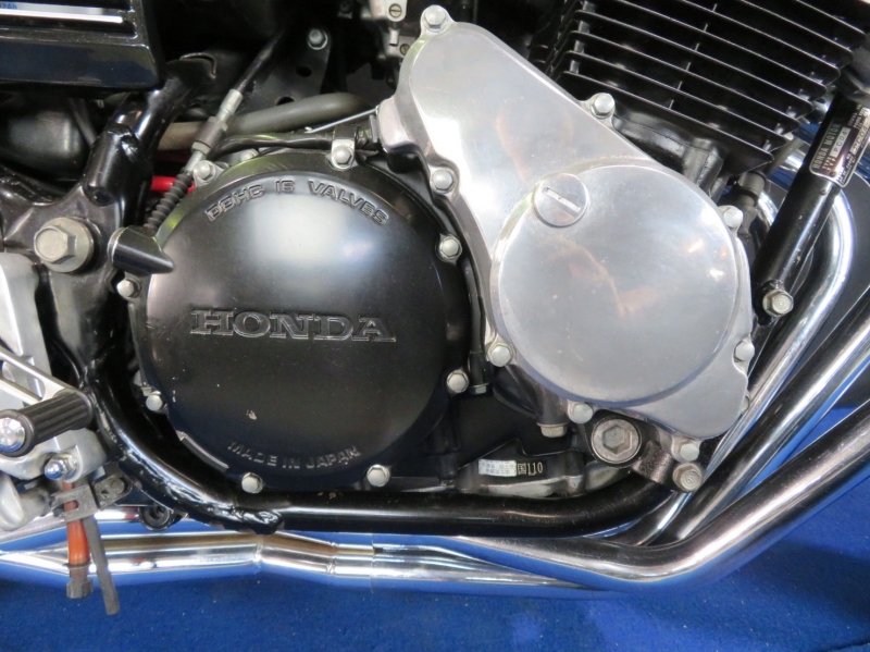 ホンダ CBX550F カスタムカラー  バックステップ アルフィン 7