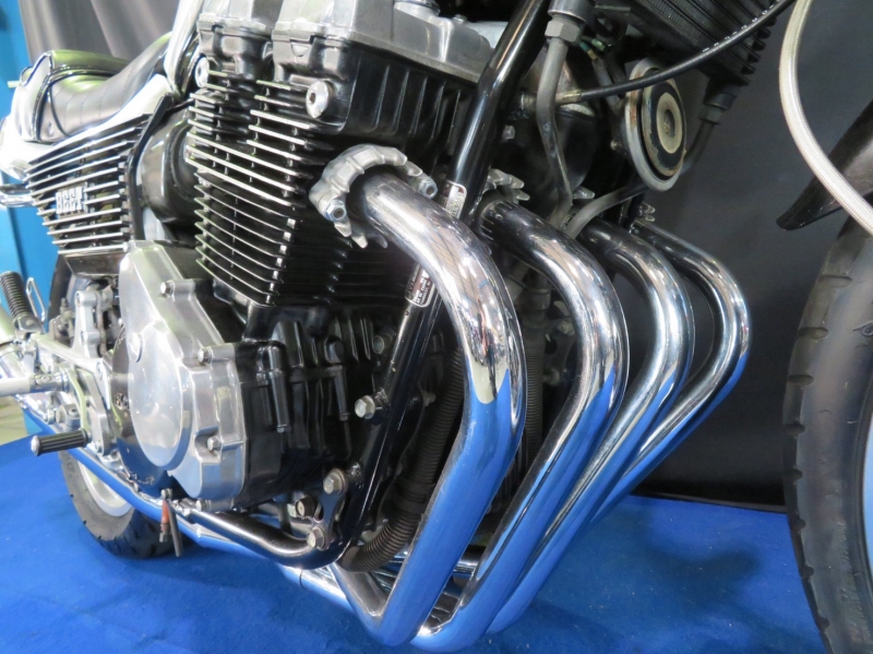 ホンダ CBX550F カスタムカラー  バックステップ アルフィン 5