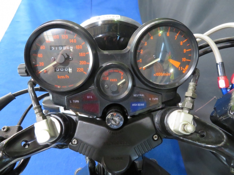 ホンダ CBX550F カスタムカラー  バックステップ アルフィン 27