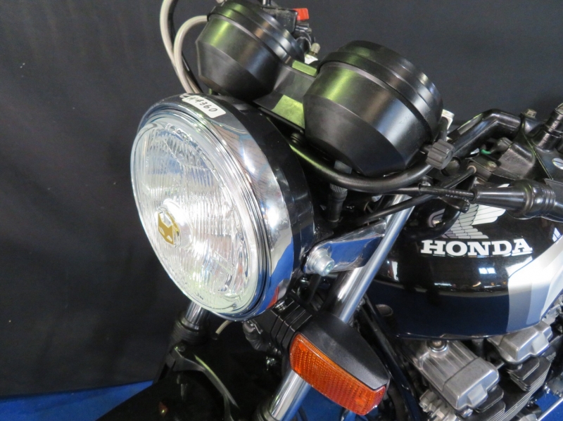 ホンダ CBX550F カスタムカラー  バックステップ アルフィン 14