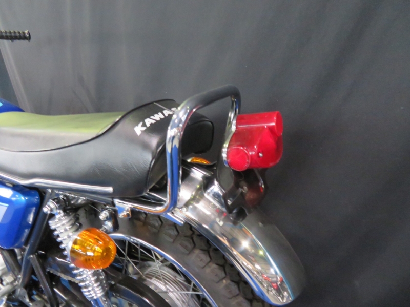 カワサキ 500SS H1A キャンディーブルー 26