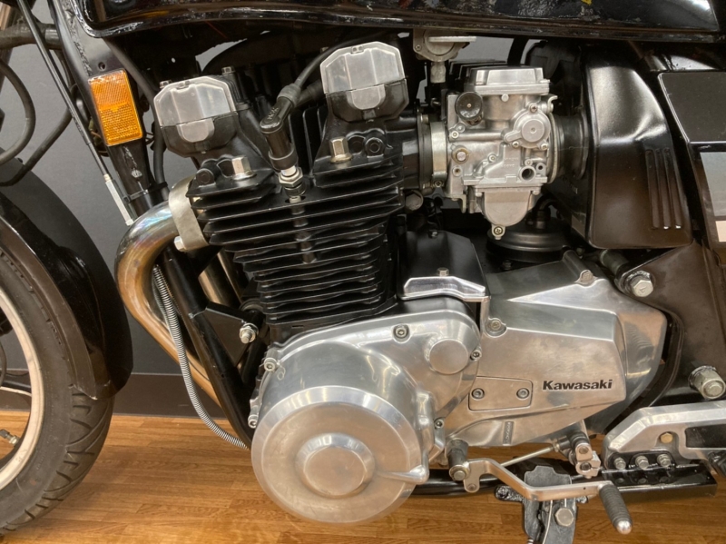 カワサキ Z1000J(J2) Newペイント角タンク 17