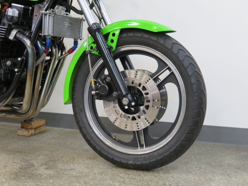 カワサキ Z1000J 17