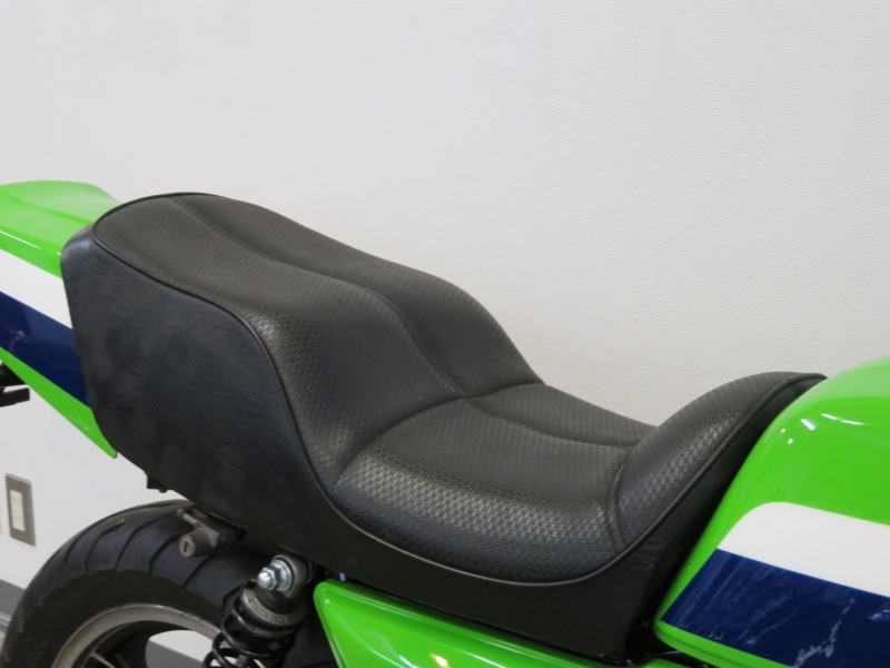 カワサキ Z1000J 11