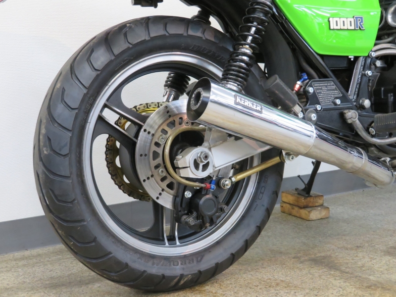 カワサキ Z1000J 13