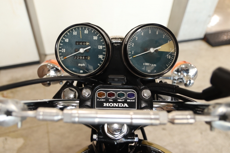 ホンダ CB750Four(K2) セミレストア車(K2カラー ブラウンM.カスタム) 8