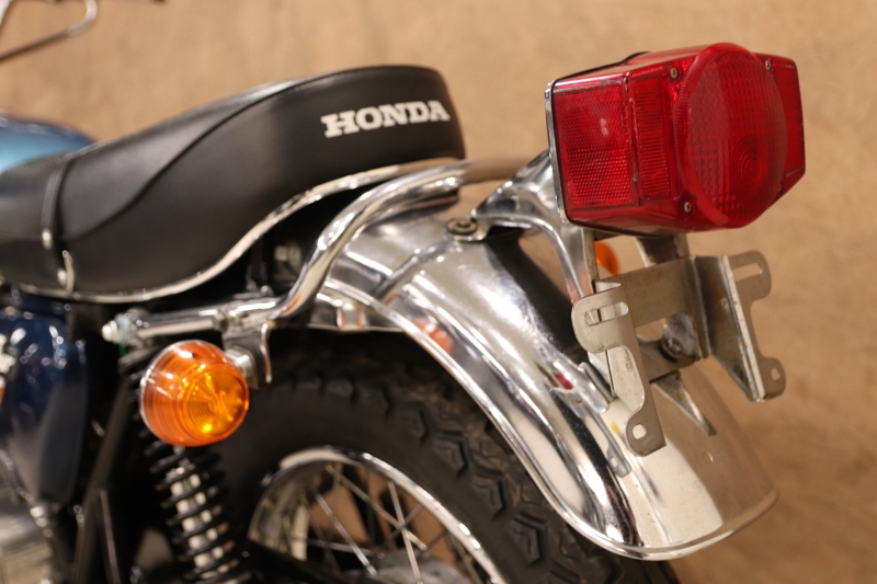 ホンダ CB750Four(K5) プラネットブルーメタリック 14