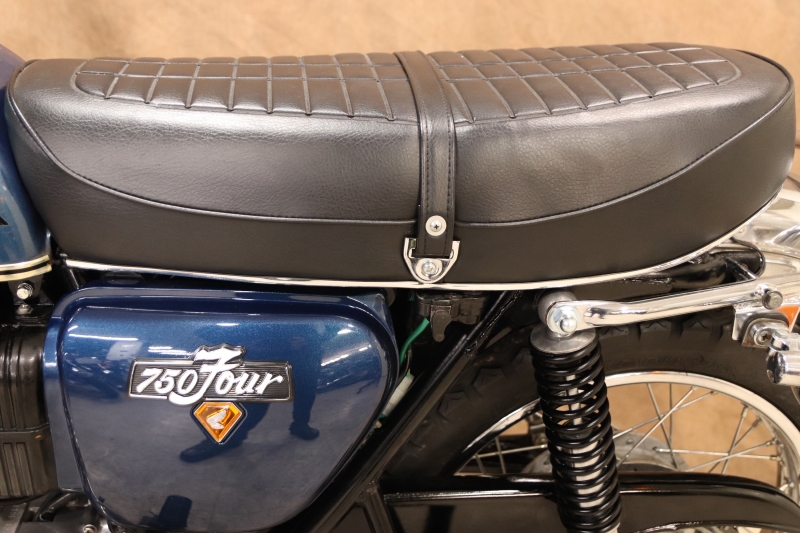 ホンダ CB750Four(K5) プラネットブルーメタリック 13