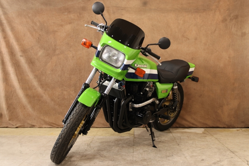 カワサキ Z1000J(J2) J-SON(R1仕様) 10