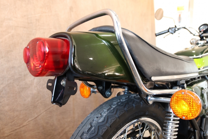 カワサキ 500SS(H1E) 弾丸ラインのCANDY GREEN 4