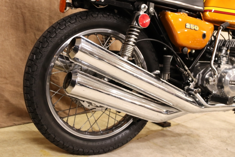 カワサキ 250SS MACH-1 キャンディーGOLDの美車 7