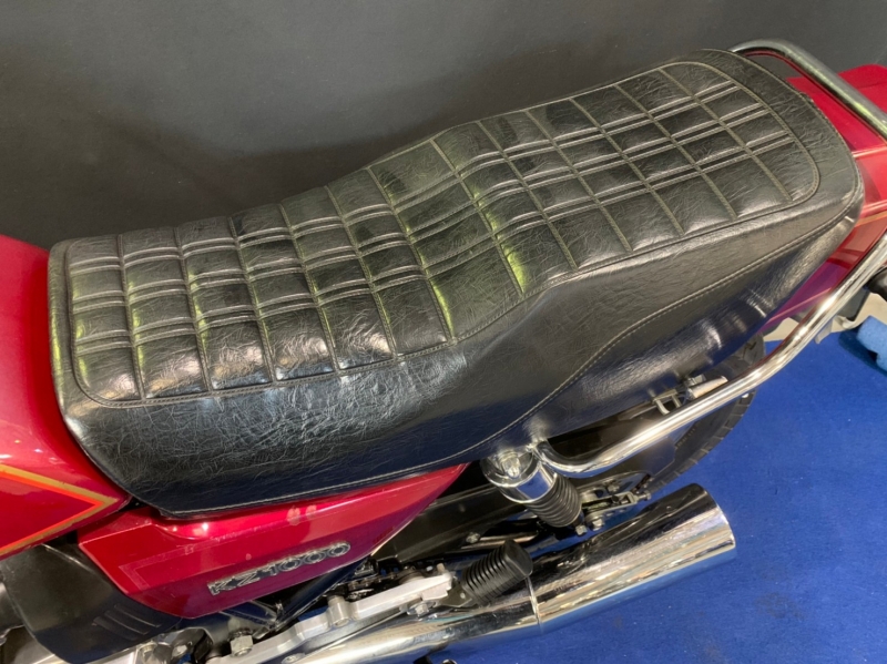 カワサキ Z1000J (J1) 国内新規 ルミナスルビーR. 22