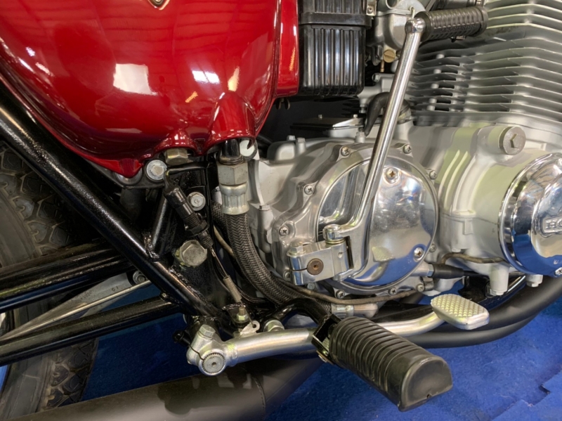 ホンダ CB750Four K6 CANDY ANTARES RED 集合管 10