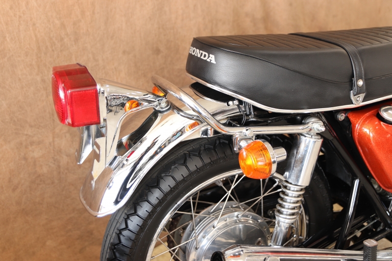 ホンダ CB750Four(K3) フレークオレンジ コンテナ入荷映像あり! 4