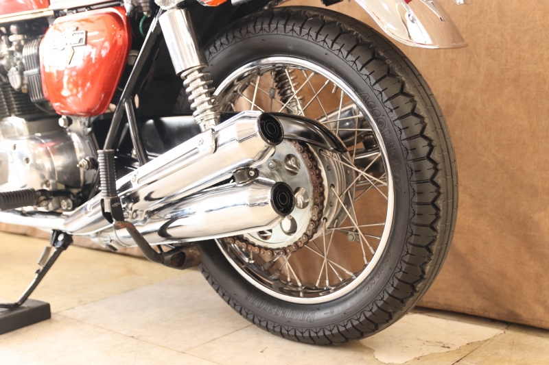 ホンダ CB750Four(K3) フレークオレンジ コンテナ入荷映像あり! 17