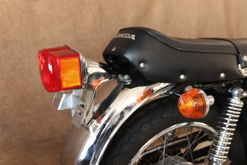 ホンダ CB400Four 国内398㏄ノーマル車 4