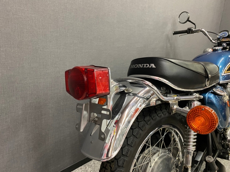 ホンダ CB750Four(K5) P.ブルーメタリック 4