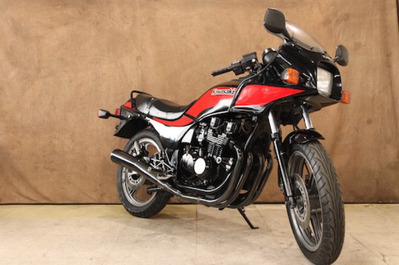 カワサキ GPz400F ノーマル車 9
