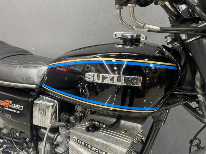 スズキ NGT380(B6) イタリアモテ゛ル 3
