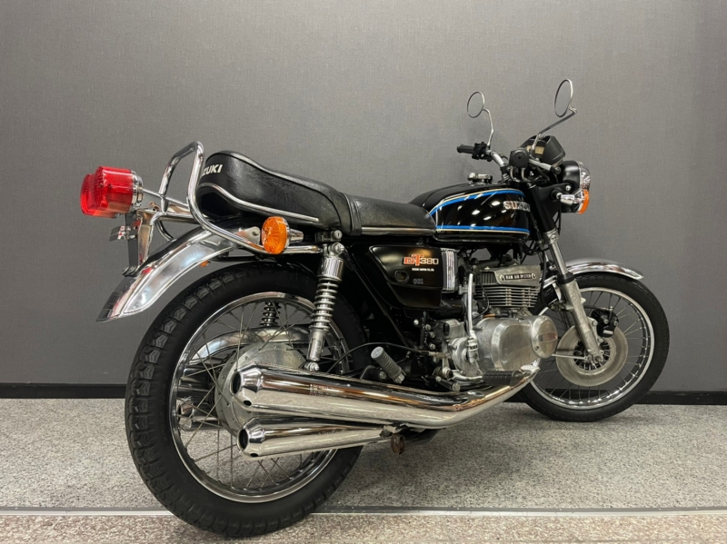 スズキ NGT380(B6) イタリアモテ゛ル 21