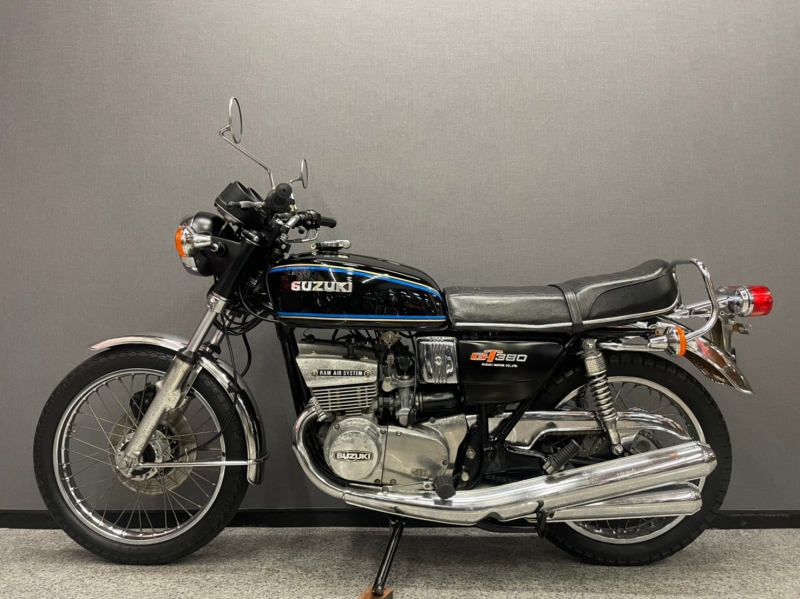 スズキ NGT380(B6) イタリアモテ゛ル 12
