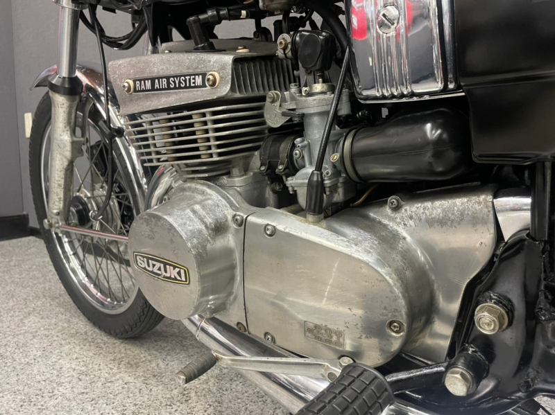 スズキ NGT380(B6) イタリアモテ゛ル 18