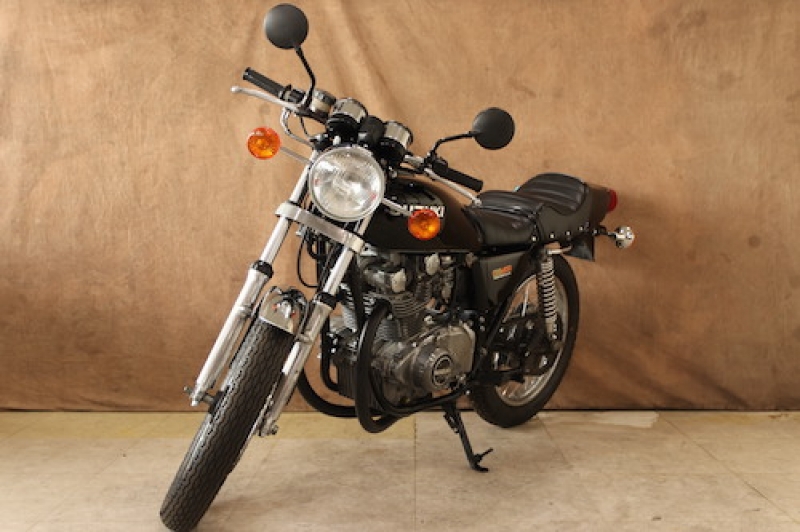 スズキ GS400 Ⅰ型 ソリッドBLACK 7