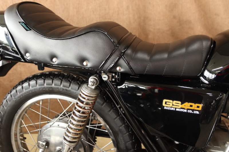 スズキ GS400 Ⅰ型 ソリッドBLACK 3