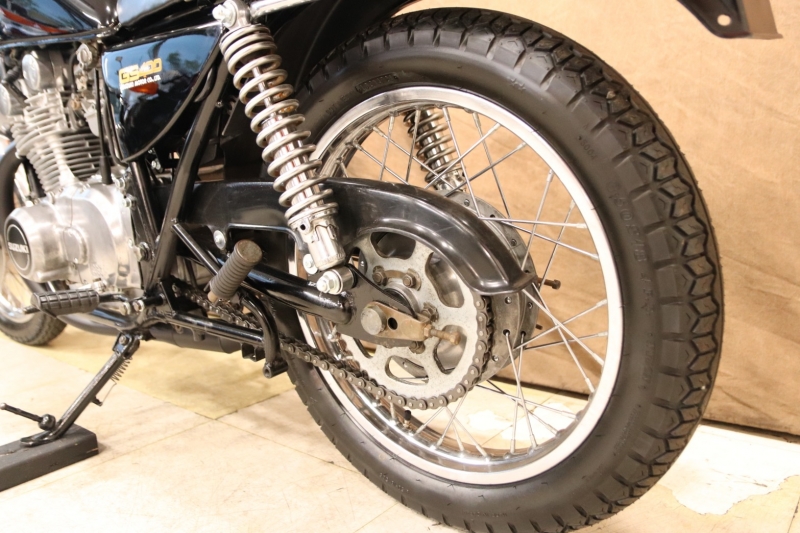 スズキ GS400 SOLID BLACK  17