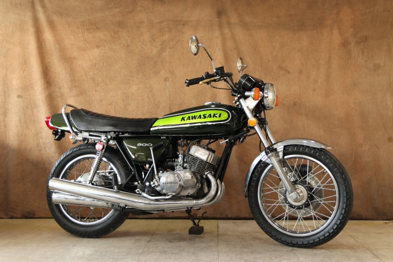 カワサキ 500SS(H1E) 弾丸ラインのCANDY GREEN 1